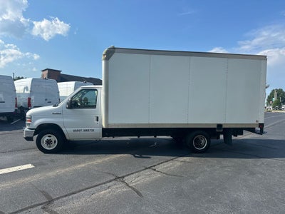 2019 Ford E-450SD Base