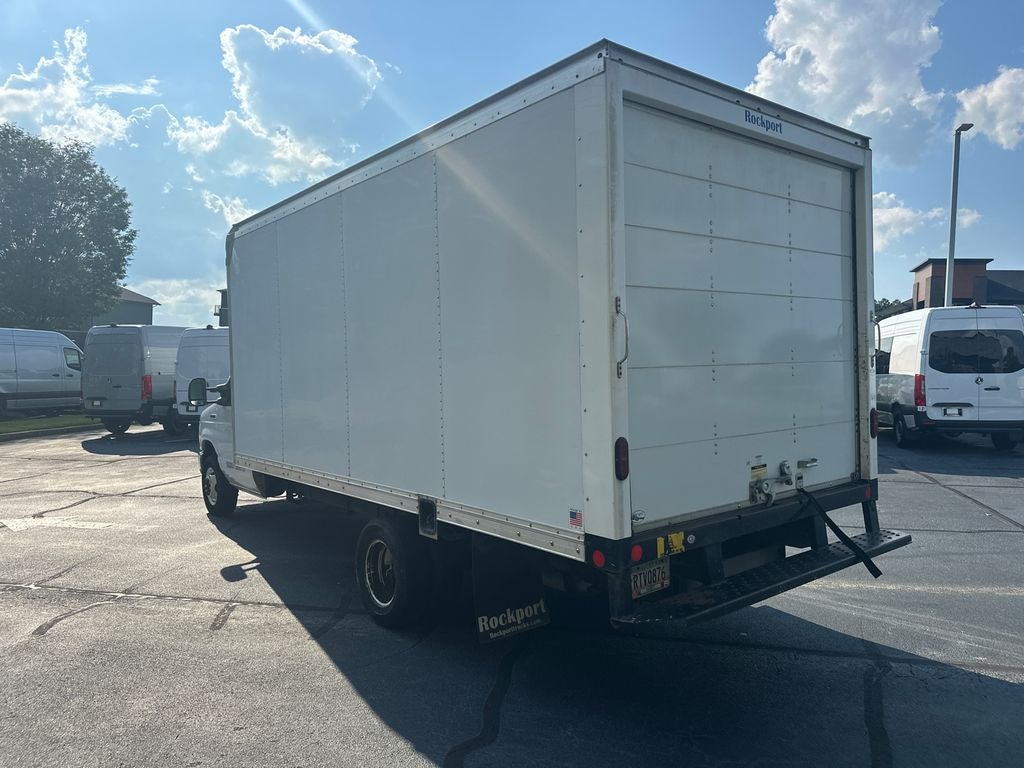 2019 Ford E-450SD Base