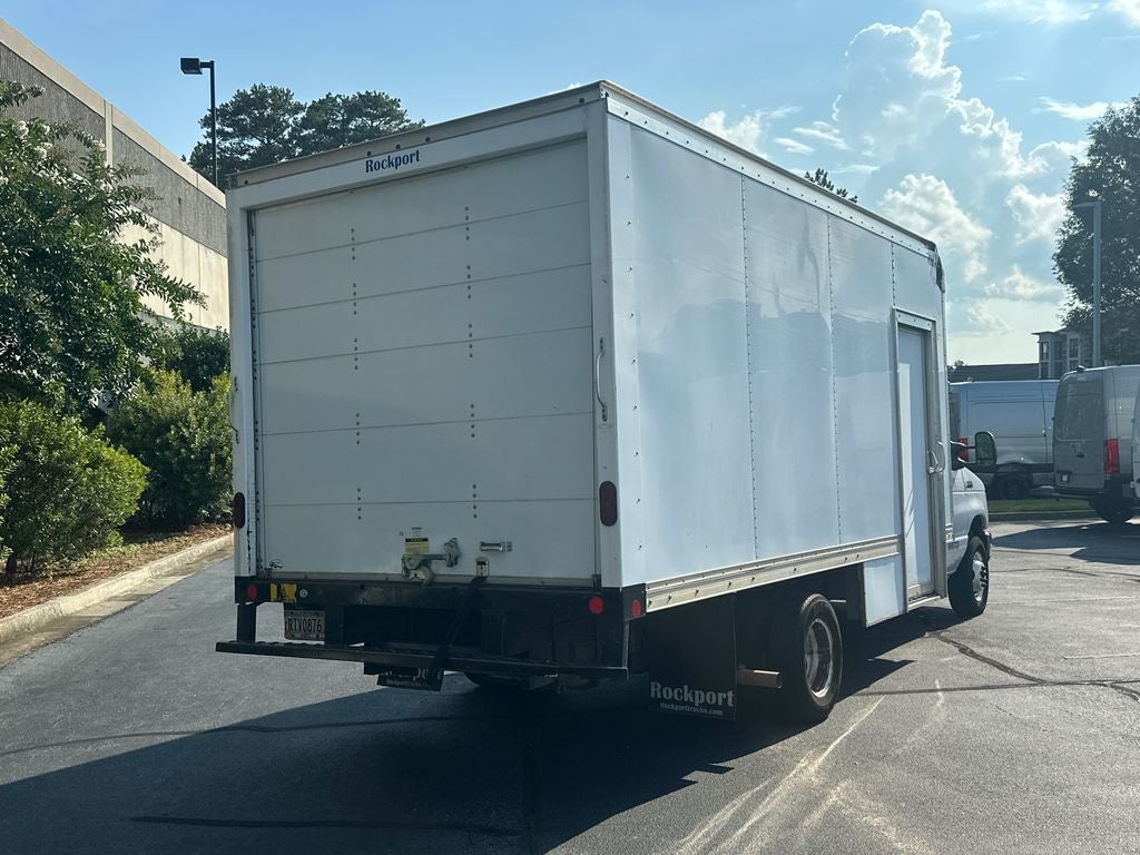 2019 Ford E-450SD Base