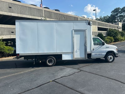 2019 Ford E-450SD Base
