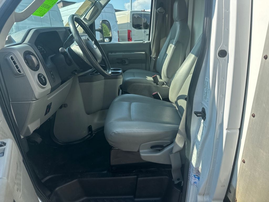 2019 Ford E-450SD Base