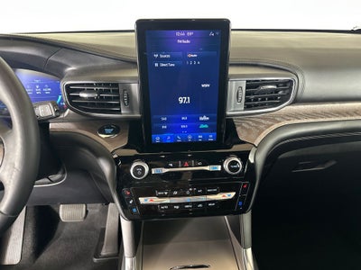 2022 Ford Explorer Platinum