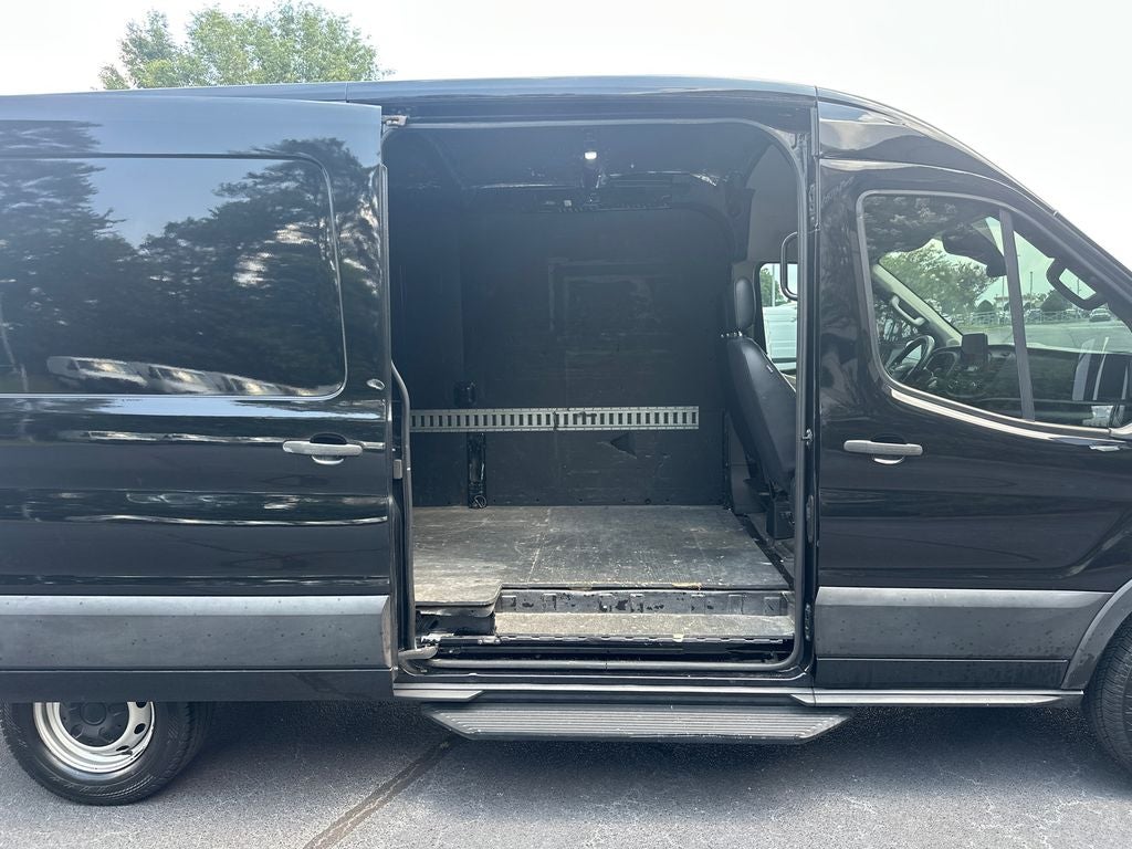 2020 Ford Transit-250 Base