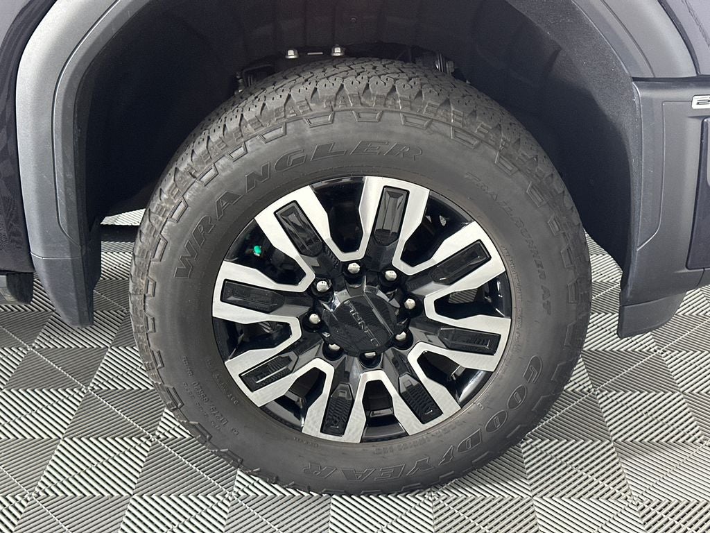 2025 GMC Sierra 2500HD Denali Ultimate