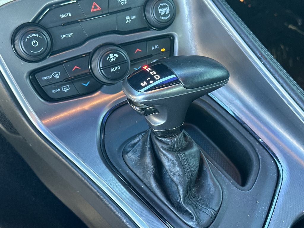 2020 Dodge Challenger SXT