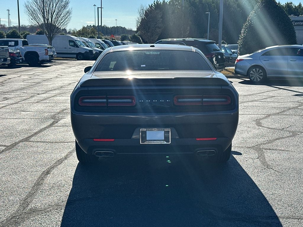 2020 Dodge Challenger SXT