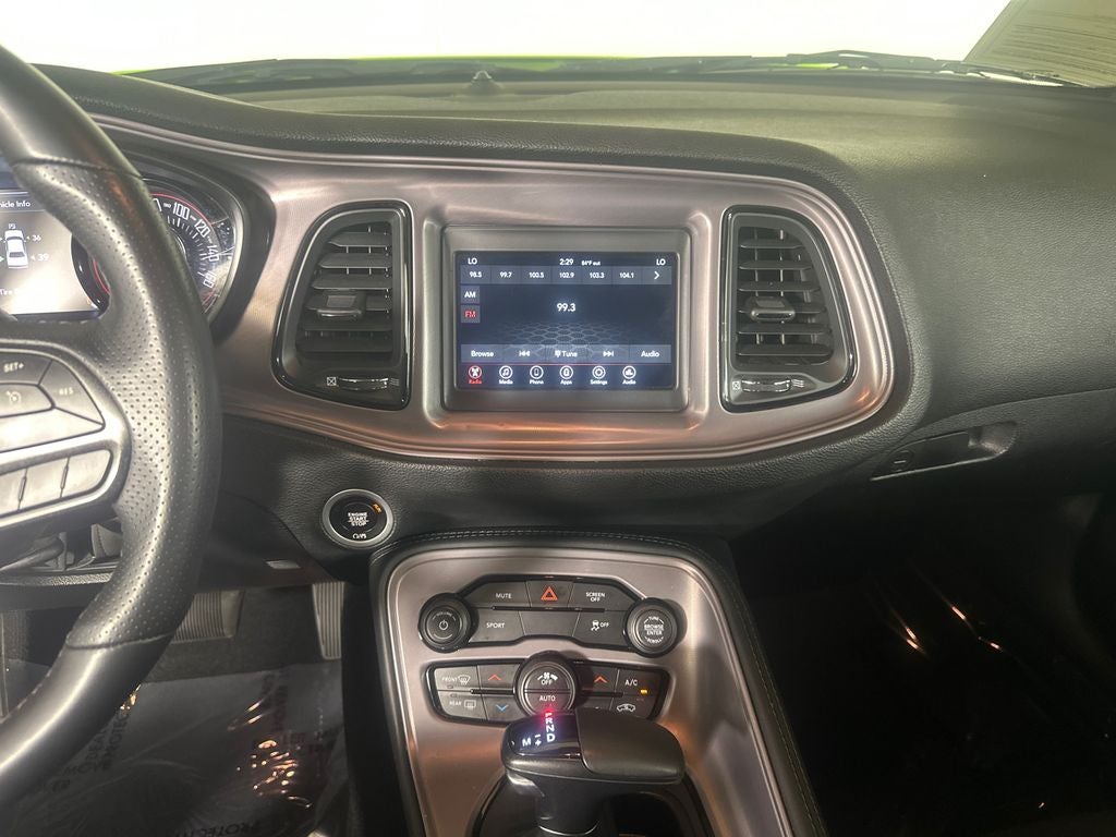 2023 Dodge Challenger SXT