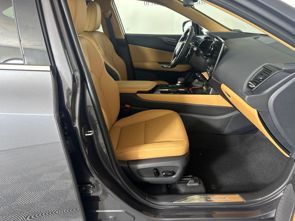 2026 Lexus NX 350h Premium