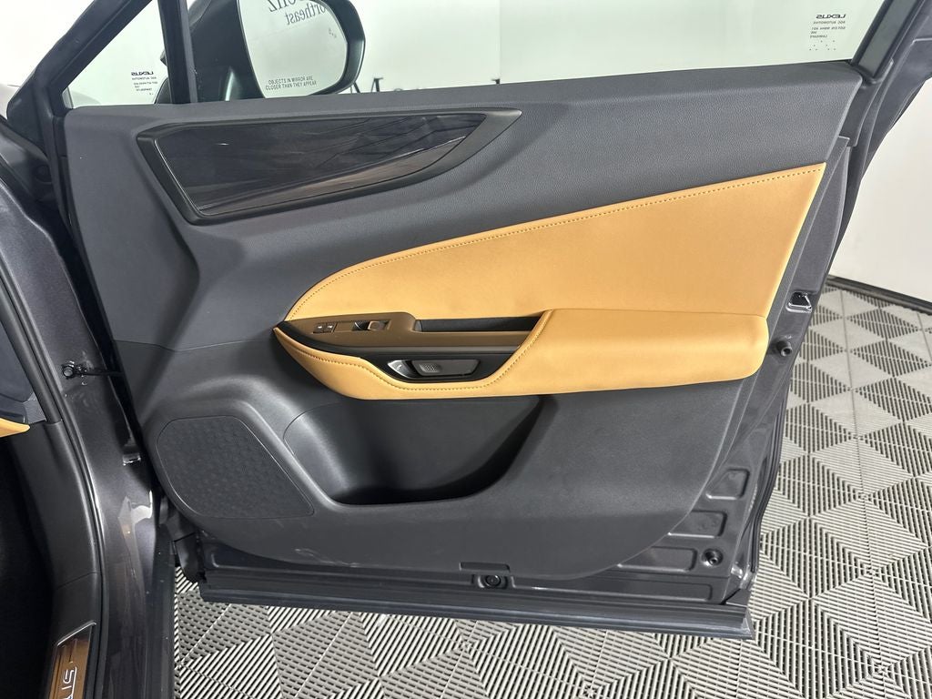 2026 Lexus NX 350h Premium