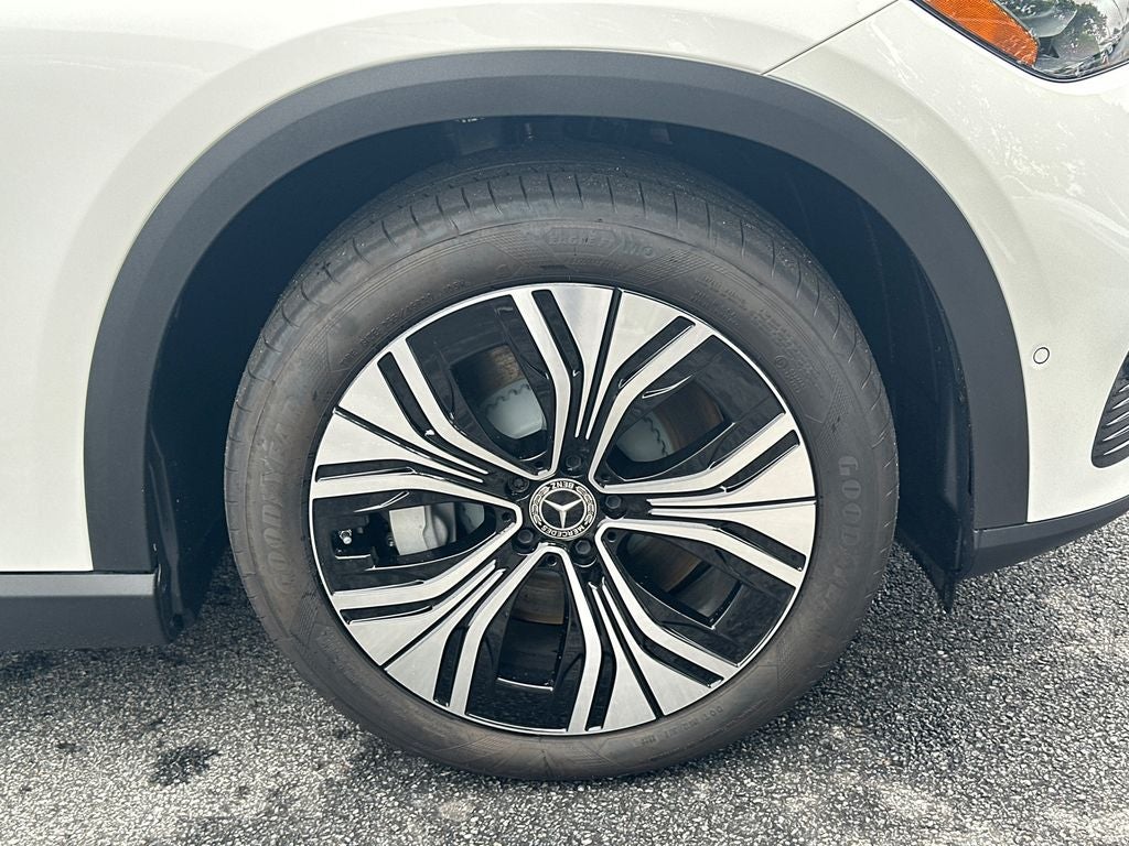 2026 Mercedes-Benz EQE 320+ SUV