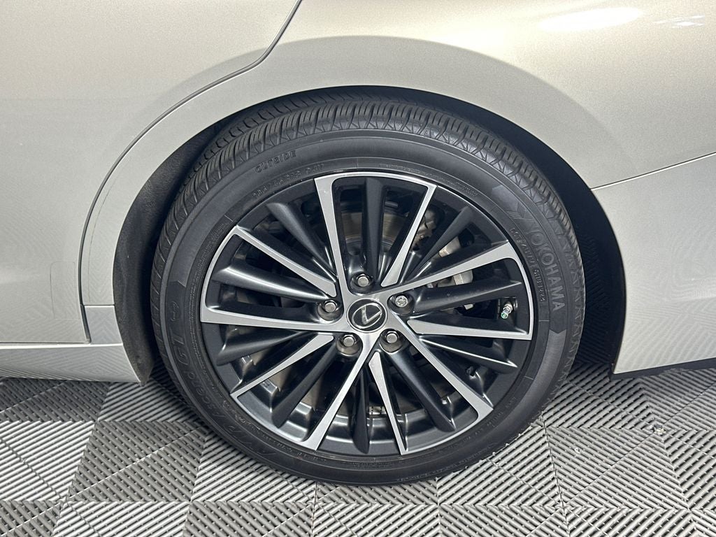 2023 Lexus ES 350