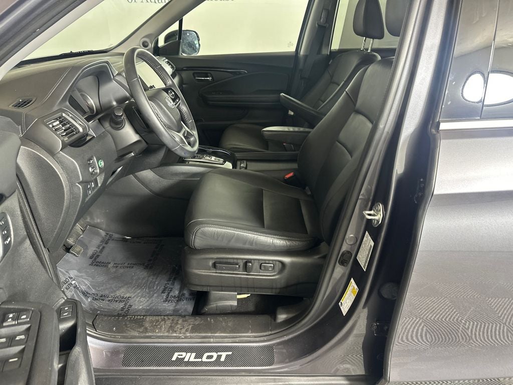 2022 Honda Pilot Touring 7 Passenger