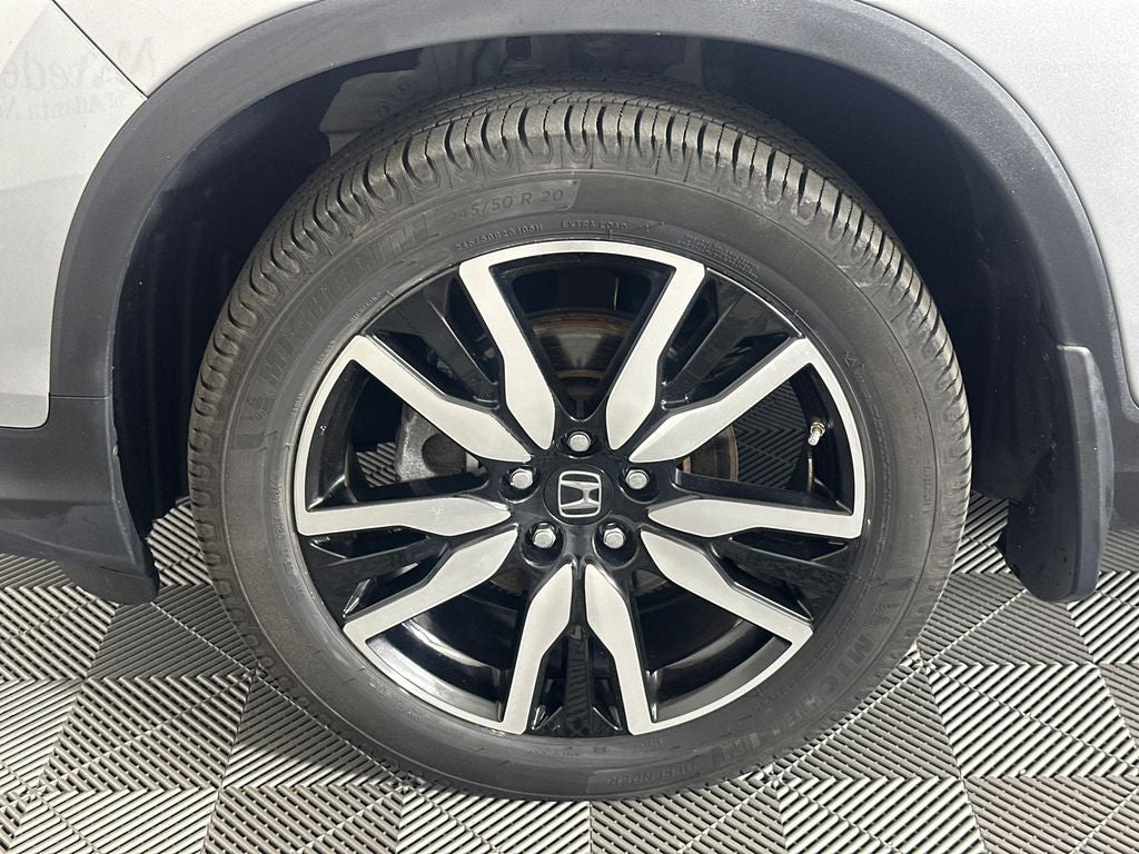 2022 Honda Pilot Touring 7 Passenger