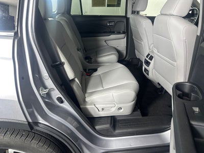 2022 Honda Pilot Touring 7 Passenger