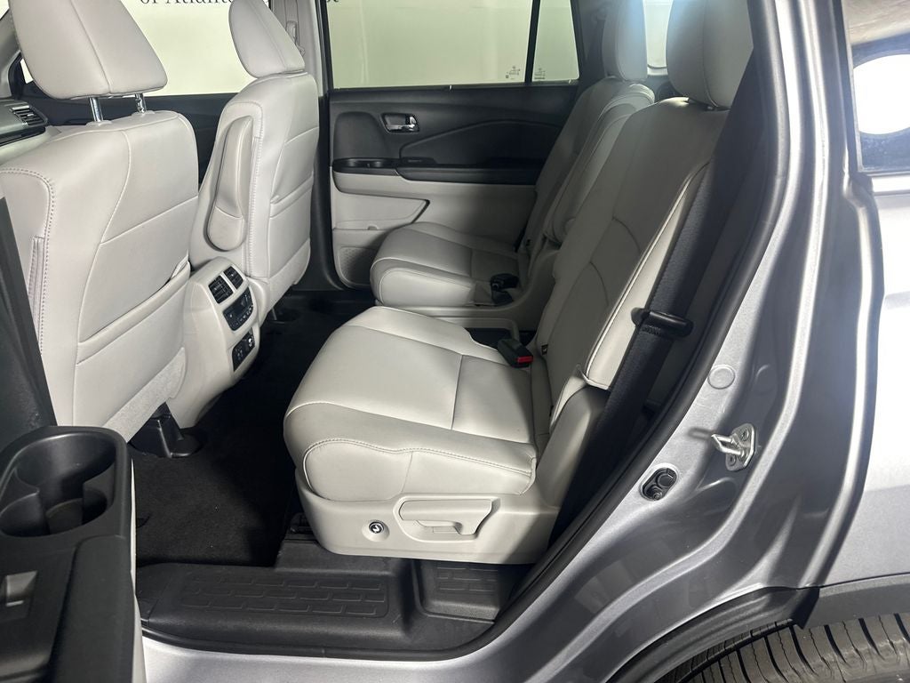 2022 Honda Pilot Touring 7 Passenger