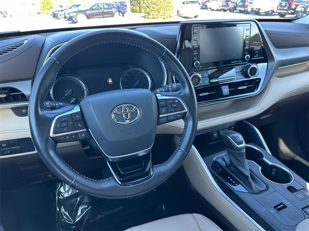 2021 Toyota Highlander Hybrid XLE