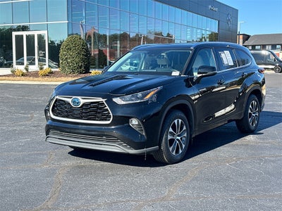 2021 Toyota Highlander Hybrid XLE