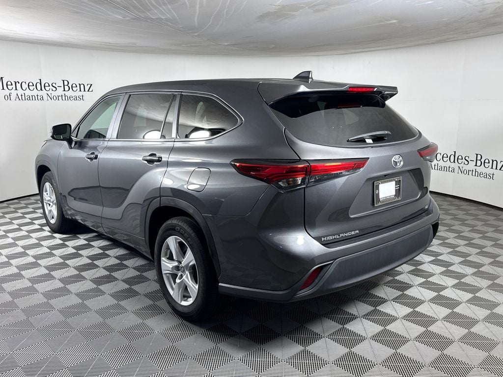 2023 Toyota Highlander LE