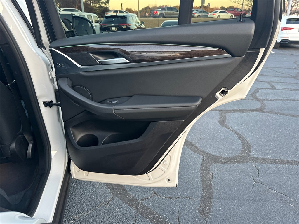 2024 BMW X4 xDrive30i