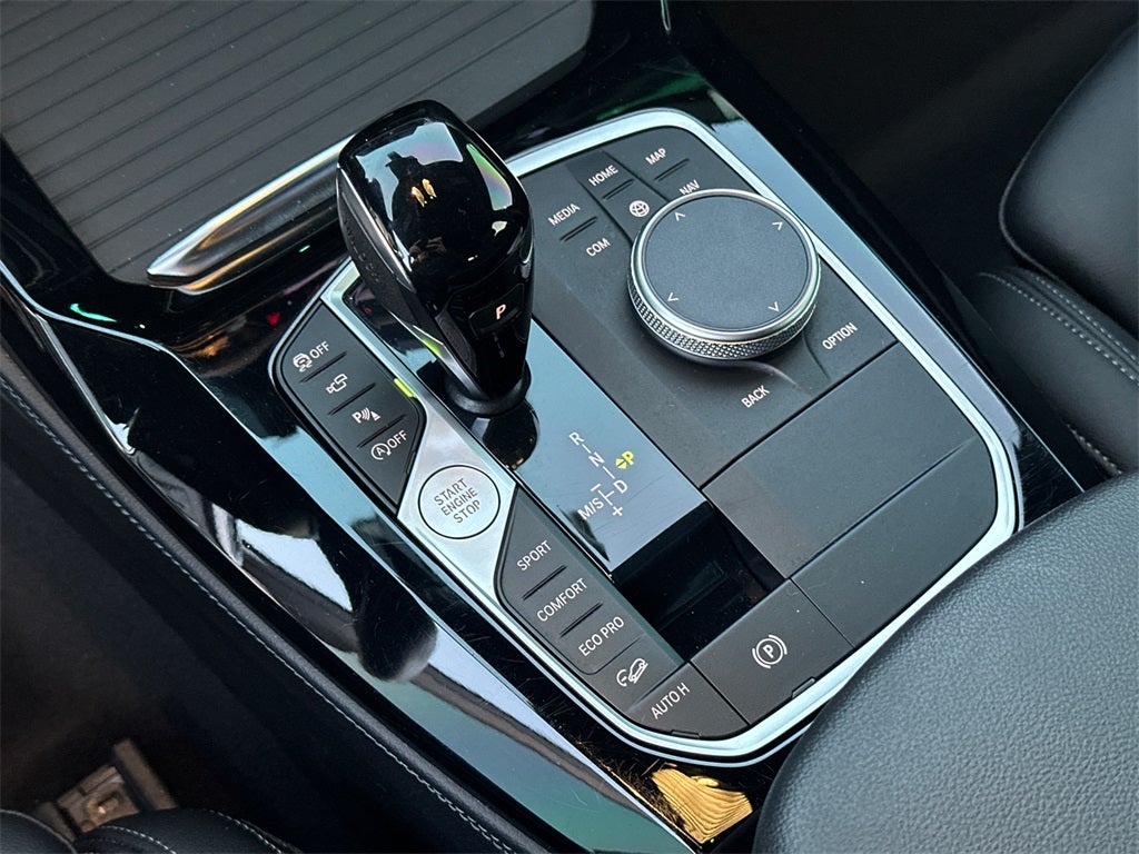 2024 BMW X4 xDrive30i