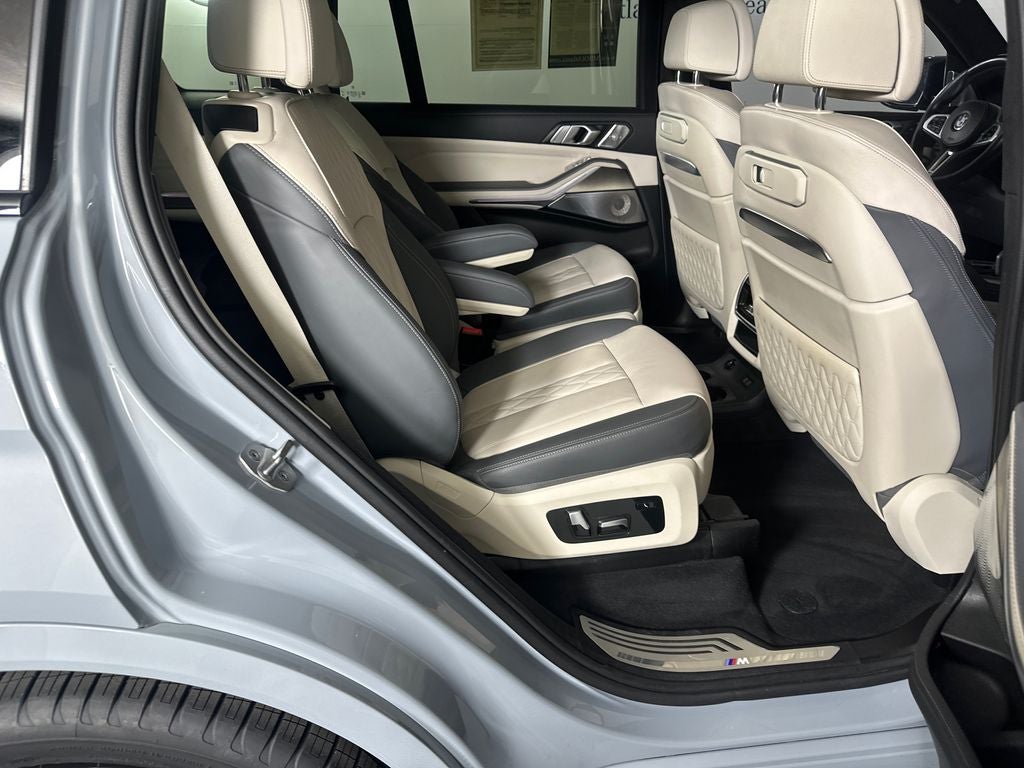 2024 BMW X7 M60i