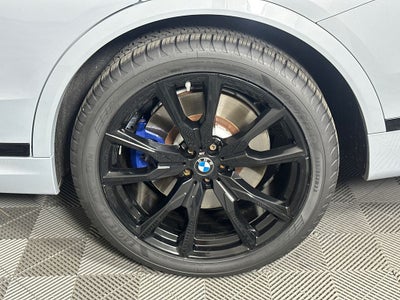 2024 BMW X7 M60i