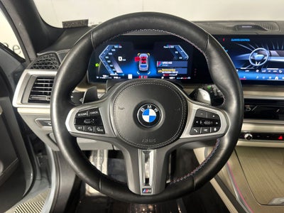2024 BMW X7 M60i