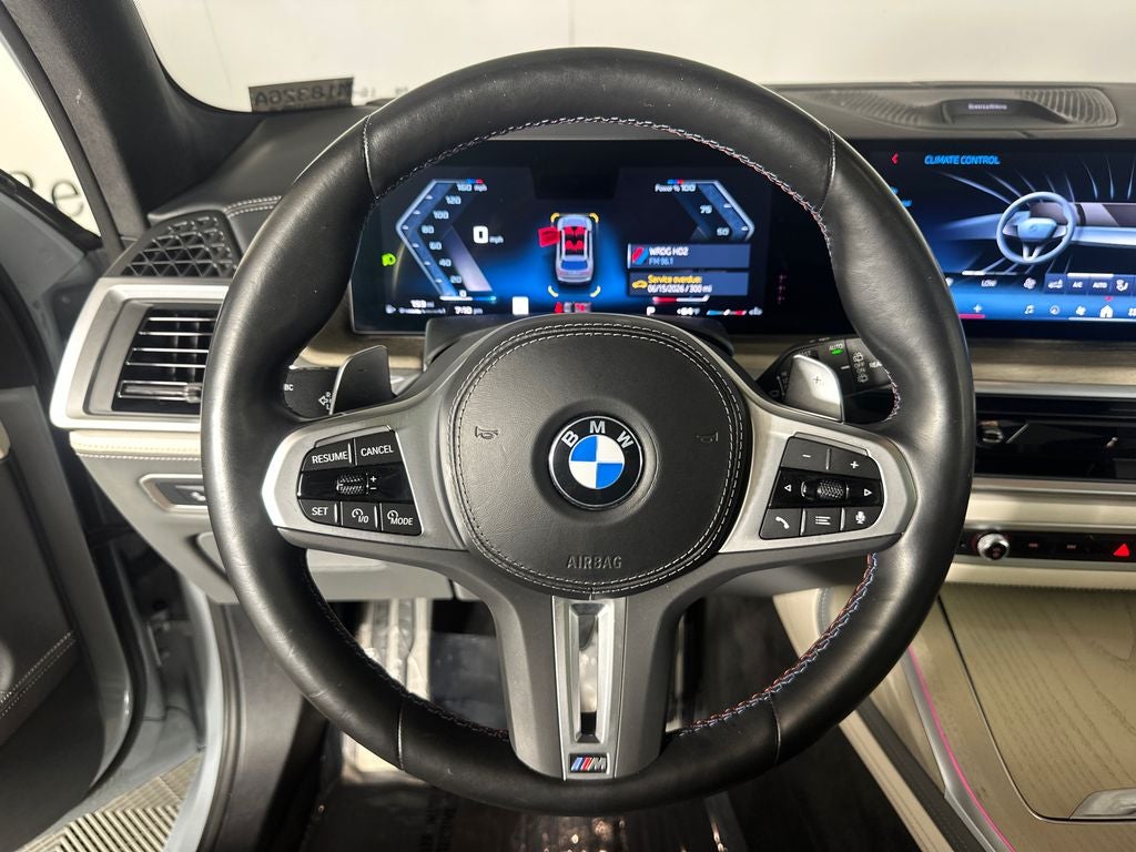 2024 BMW X7 M60i