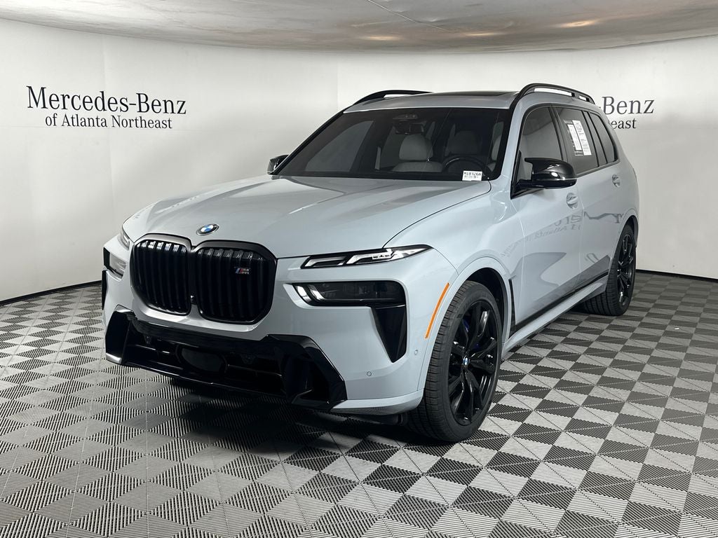 2024 BMW X7 M60i