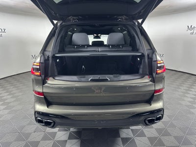 2025 BMW X7 M60i