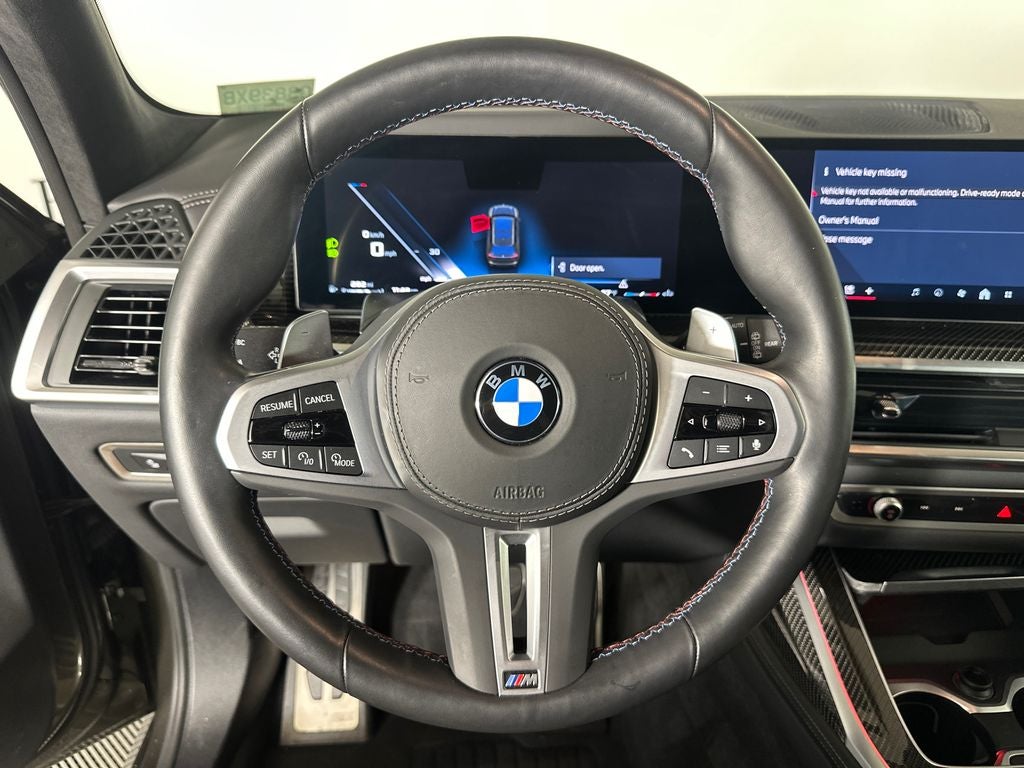 2025 BMW X7 M60i