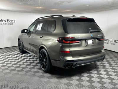 2025 BMW X7 M60i