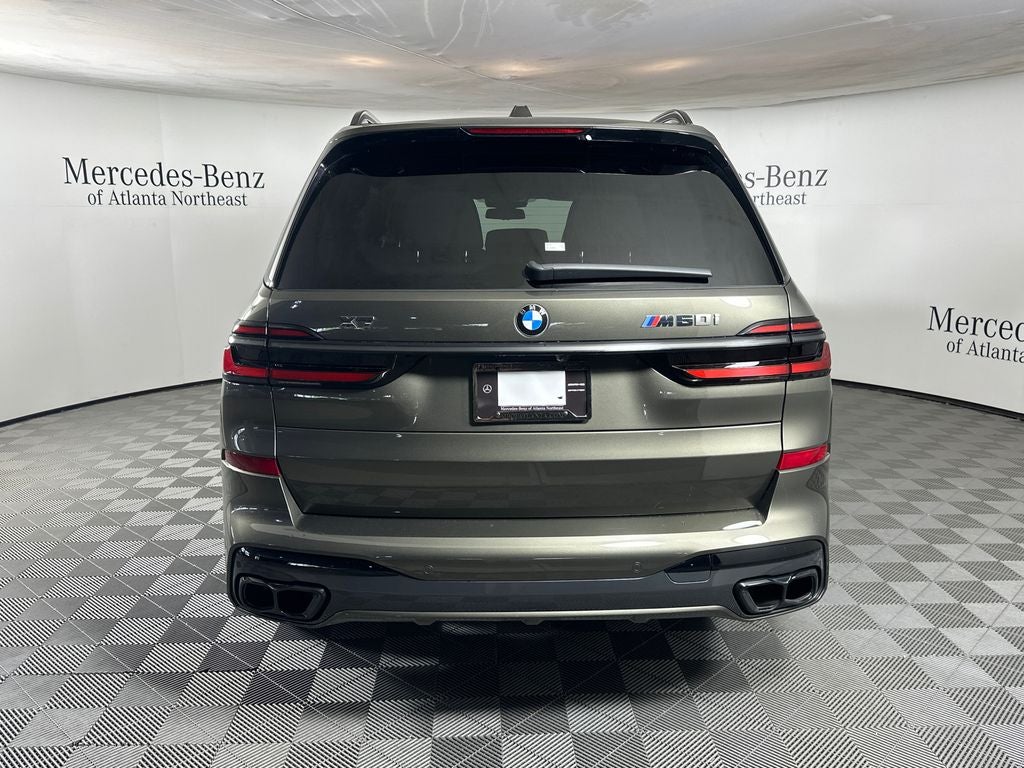 2025 BMW X7 M60i