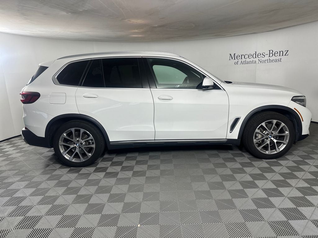 2023 BMW X5 sDrive40i