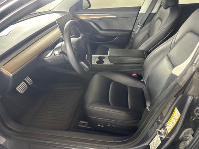 2023 Tesla Model 3 Performance