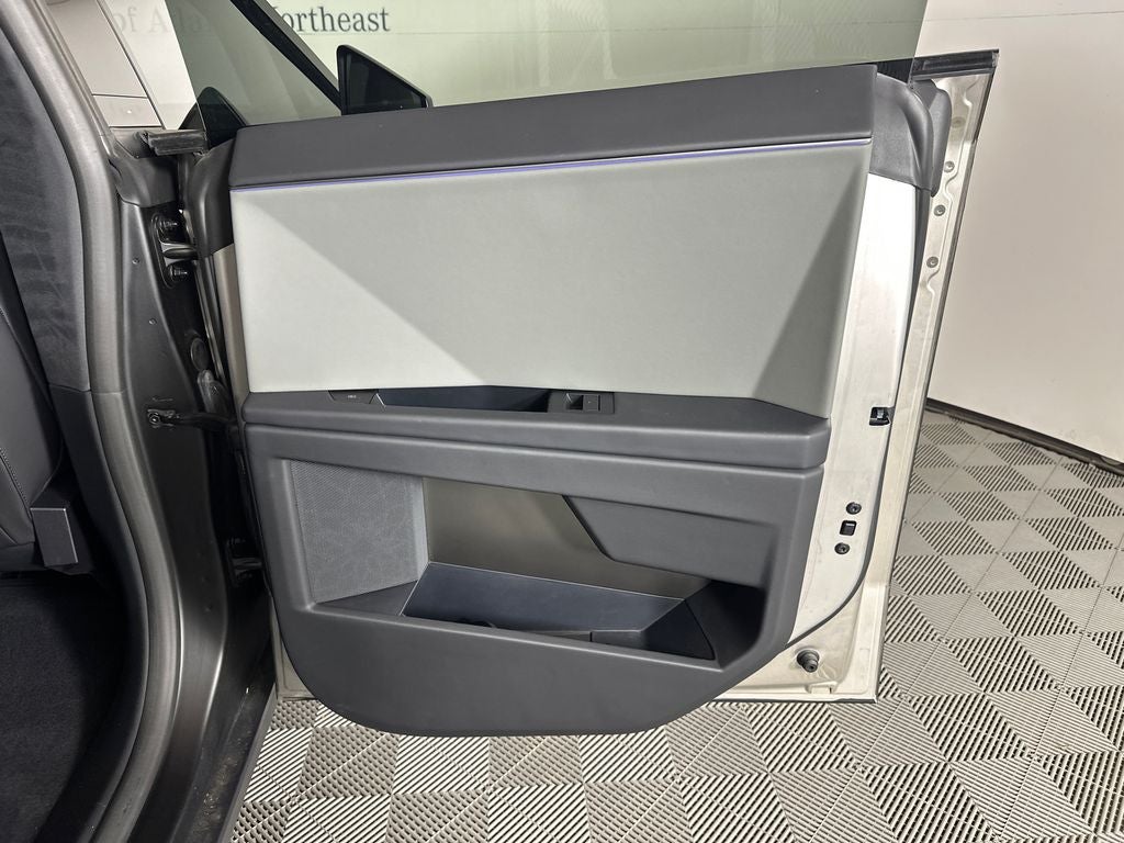 2024 Tesla Cybertruck Base