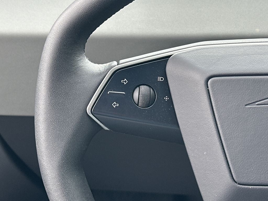 2024 Tesla Cybertruck Base