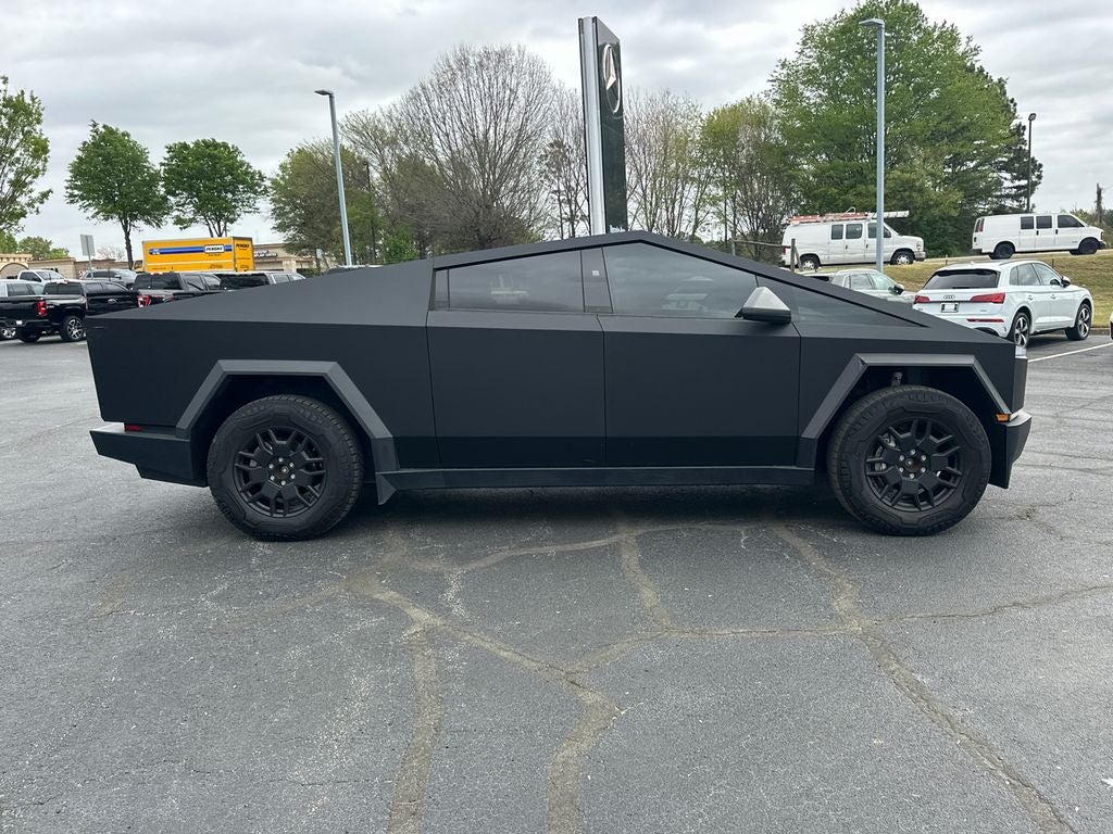 2024 Tesla Cybertruck Base