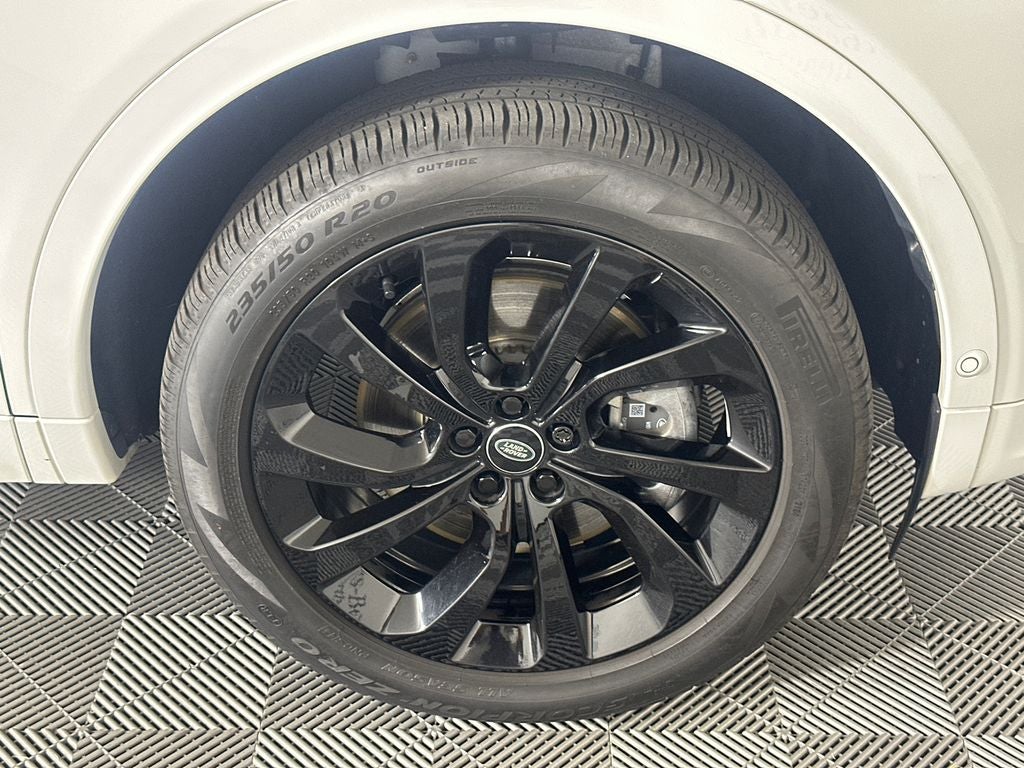 2025 Land Rover Discovery Sport S