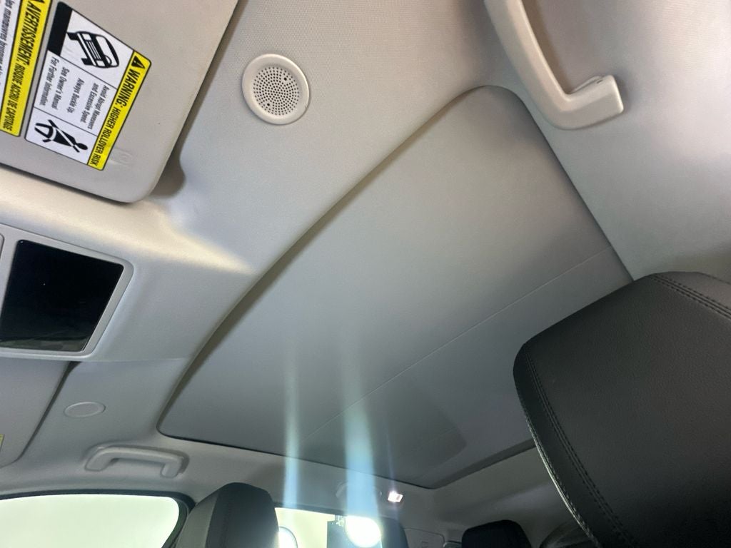 2025 Land Rover Discovery Sport S