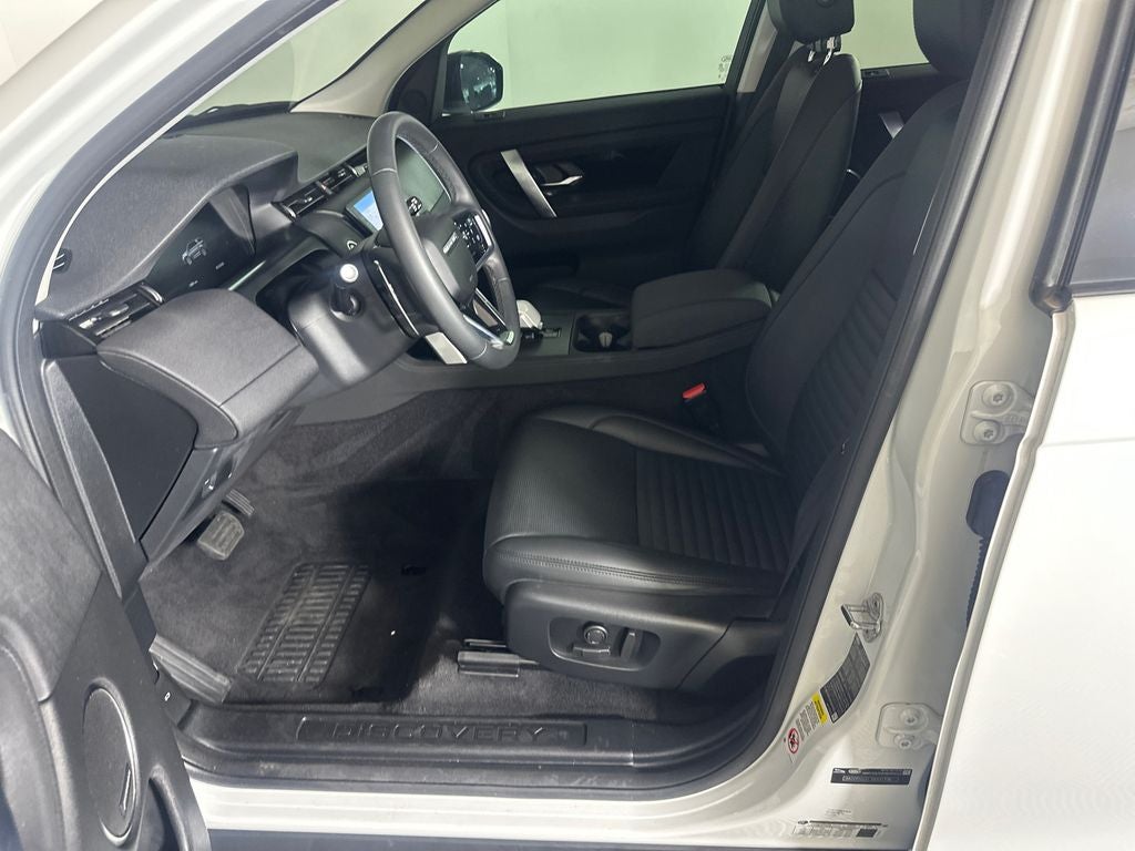 2025 Land Rover Discovery Sport S