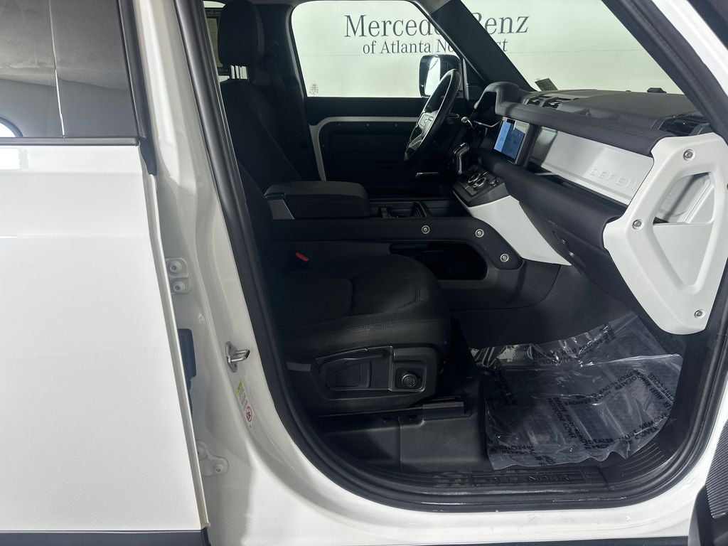 2022 Land Rover Defender 110 Standard