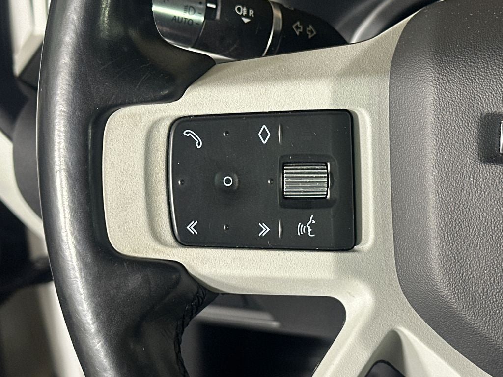 2022 Land Rover Defender 110 Standard