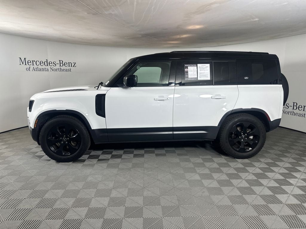 2022 Land Rover Defender 110 Standard
