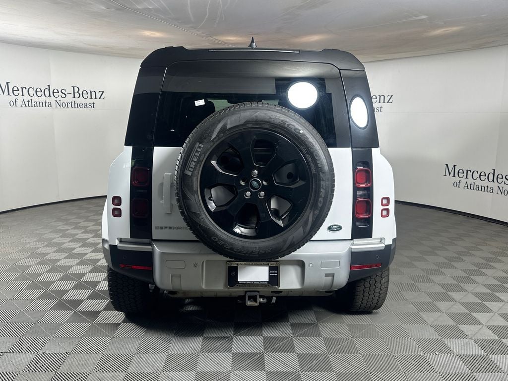 2022 Land Rover Defender 110 Standard