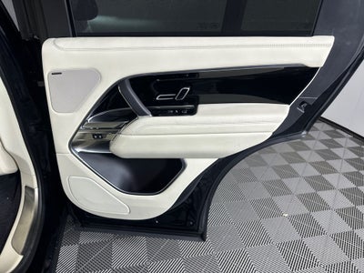 2023 Land Rover Range Rover SE