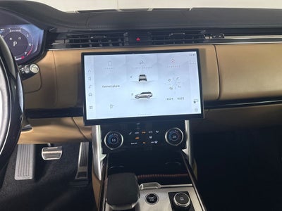 2023 Land Rover Range Rover SE LWB