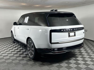 2023 Land Rover Range Rover SE LWB