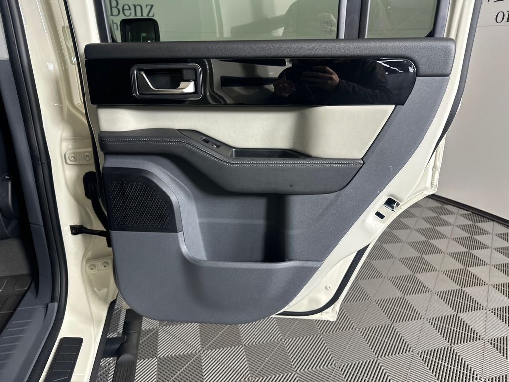 2025 INEOS Grenadier Fieldmaster Edition