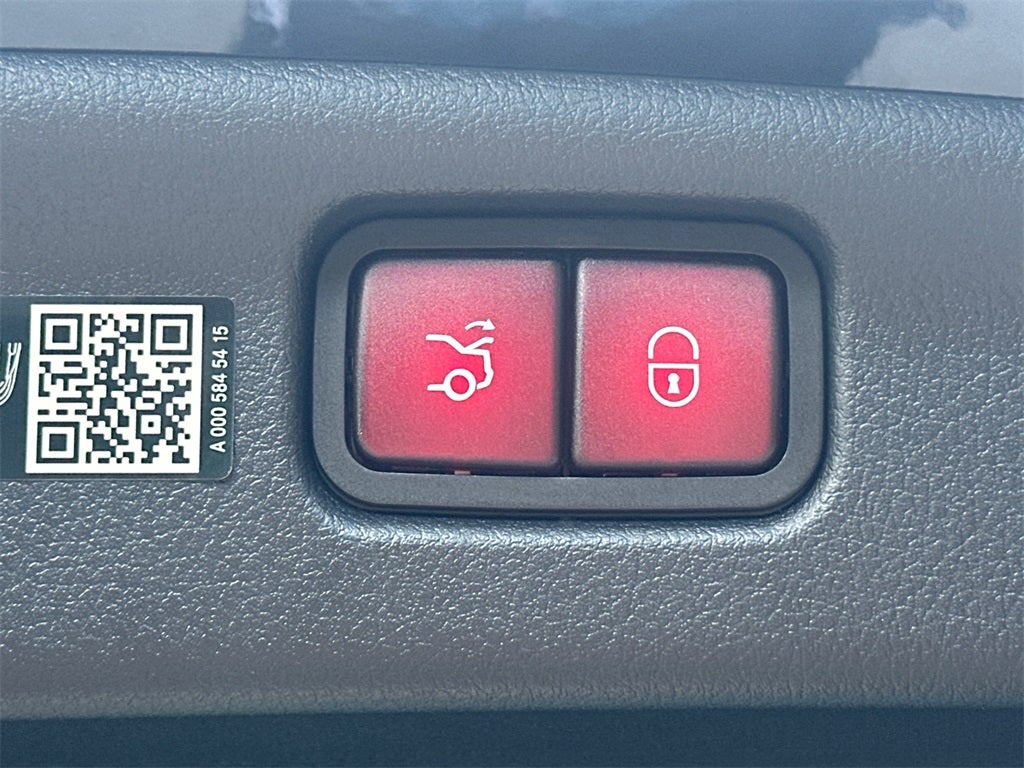 2025 Mercedes-Benz C-Class C 300 4MATIC®